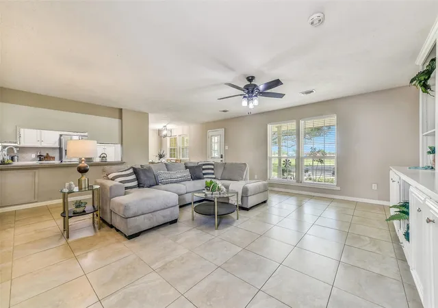 4th image of 3358 County Road 172, Alvin, TX 77511 | MLS# 9636393