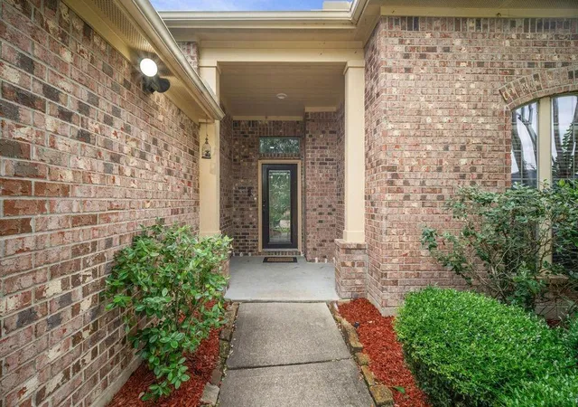 Photo 3 of Single family home for sale at 23147 Tranquil Springs Ln, Katy, TX 77494 | MLS# 5541946 | Listing updated on 2026-09-11