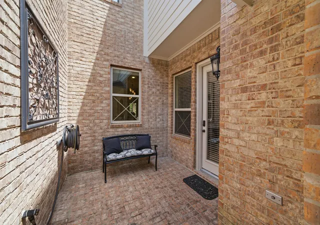 Homes for sale in Houston, TX | 1310 Regal Green Ct, Houston, TX 77345 | MLS# 93394953