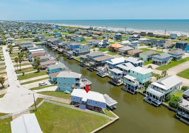 Photo 3 of Single family home for sale at 22127 Zapata Dr, Galveston, TX 77554 | MLS# 93005243 | Listing updated on 2026-09-10