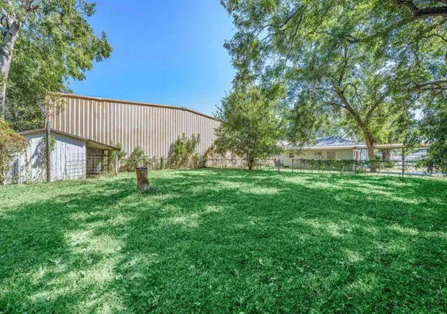 Homes for sale in La Grange, TX | 242 W Fannin, La Grange, TX 78945 | MLS# 18459026