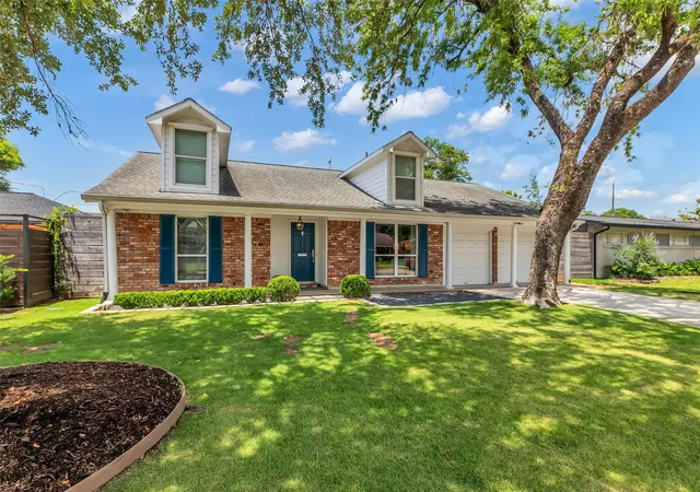 Homes for sale in Houston, TX | 1819 Mill Creek Dr, Houston, TX 77008 | MLS# 52038953