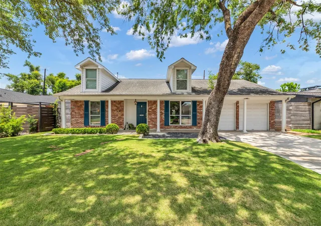 Homes for sale in Houston, TX | 1819 Mill Creek Dr, Houston, TX 77008 | MLS# 52038953