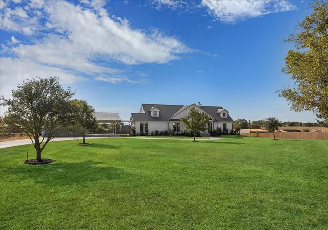 Homes for sale in Brenham, TX | 2283 Farm To Market 332, Brenham, TX 77833 | MLS# 28233291
