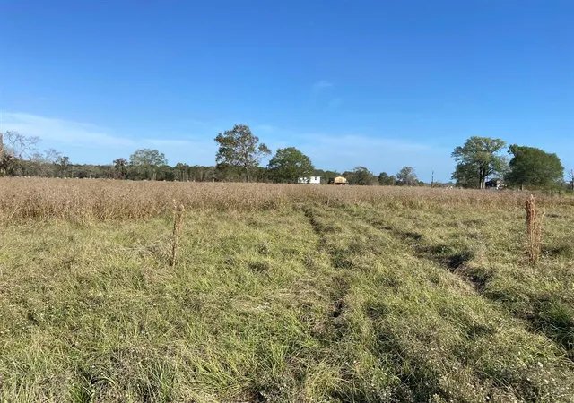 Photo 1 of Land for sale at Tbd Cypress Lakes Cir, Cleveland, TX 77327 | MLS# 10864406 | Listing updated on 2026-10-13