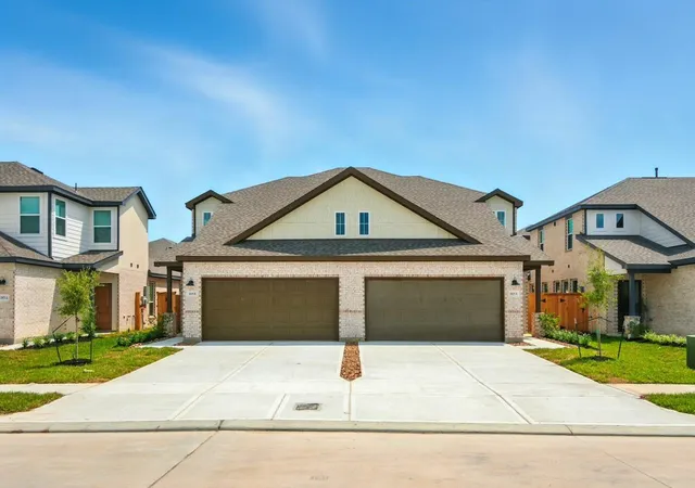 1st image of 1805 N Peach Creek Dr, Dayton, TX 77535 | MLS# 76062142