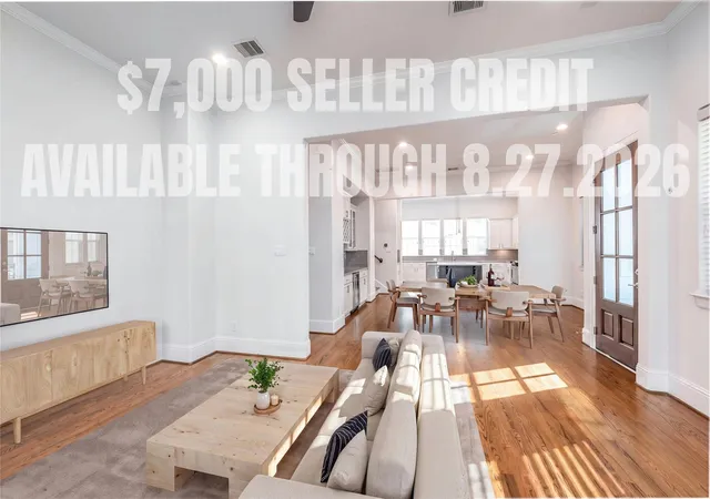 Photo 1 of Single family home for sale at 2616 Madeline Grv Dr, Houston, TX 77008 | MLS# 20047618 | Listing updated on 2026-09-17