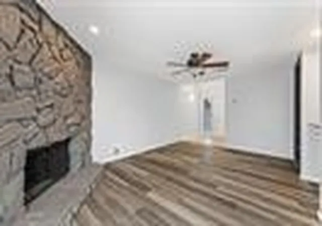 Homes for sale in Friendswood, TX | 19 Hideaway Dr Dr, Friendswood, TX 77546 | MLS# 10830570