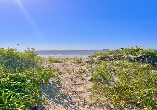 Photo 4 of Single family home for sale at 1222 Galveston Ave, Port Bolivar, TX 77650 | MLS# 70999731 | Listing updated on 2026-08-26