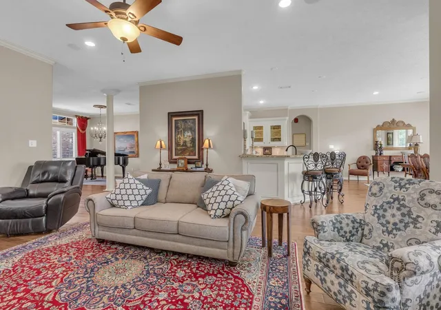 Photo 2 of Single family home for sale at 266 Blue Heron Dr, Montgomery, TX 77316 | MLS# 14844677 | Listing updated on 2026-09-12