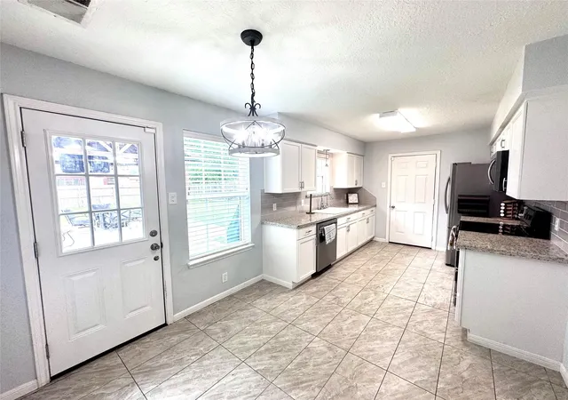 Photo 3 of Single family home for sale at 2809 La Mesa St, Bay City, TX 77414 | MLS# 41118114 | Listing updated on 2026-09-28