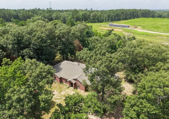 Photo 38 of Single family home for sale at 14255 Amber Ln, Montgomery, TX 77316 | MLS# 64727579 | Listing updated on 2026-08-17