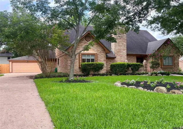 Photo 2 of Single family home for sale at 18023 Mountfield Dr, Houston, TX 77084 | MLS# 43423648 | Listing updated on 2026-08-30