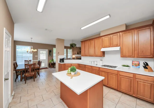 Photo 4 of Single family home for sale at 611 Mosman Ct, Houston, TX 77094 | MLS# 77982162 | Listing updated on 2026-09-01