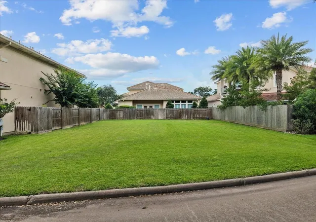 Homes for sale in Kemah, TX | 403 Waterford Wy, Kemah, TX 77565 | MLS# 19410078