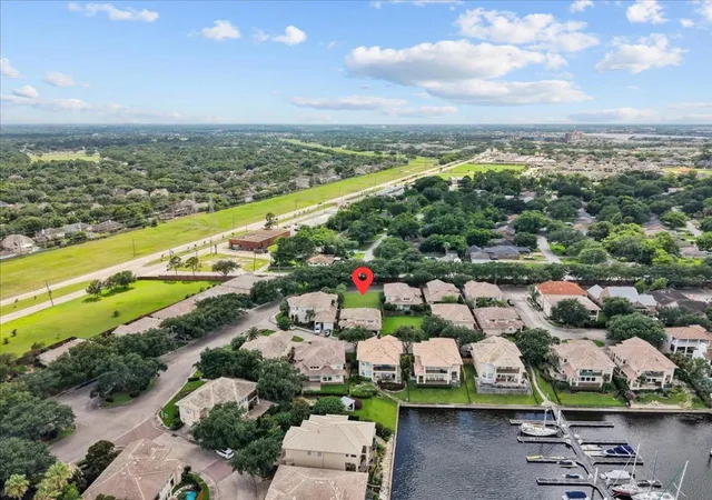 Homes for sale in Kemah, TX | 403 Waterford Wy, Kemah, TX 77565 | MLS# 19410078