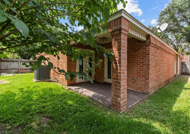 Homes for sale in Houston, TX | 12919 Avenida Vaquero St, Houston, TX 77077 | MLS# 16562335
