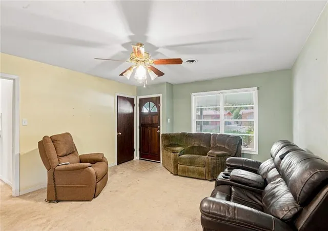 Photo 4 of Single family home for sale at 2302 E Rosebud Ave, Victoria, TX 77901 | MLS# 42934357 | Listing updated on 2026-08-28
