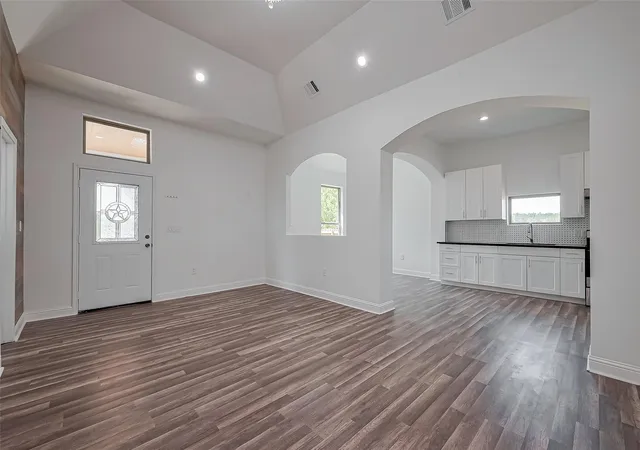 Photo 3 of Single family home for sale at 581 Road 51022, Cleveland, TX 77327 | MLS# 36714031 | Listing updated on 2026-08-15