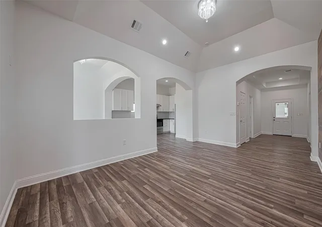 Photo 4 of Single family home for sale at 581 Road 51022, Cleveland, TX 77327 | MLS# 36714031 | Listing updated on 2026-08-15