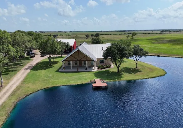 1st image of 610 Fm 1862 Rd, Blessing, TX 77419 | MLS# 7838614