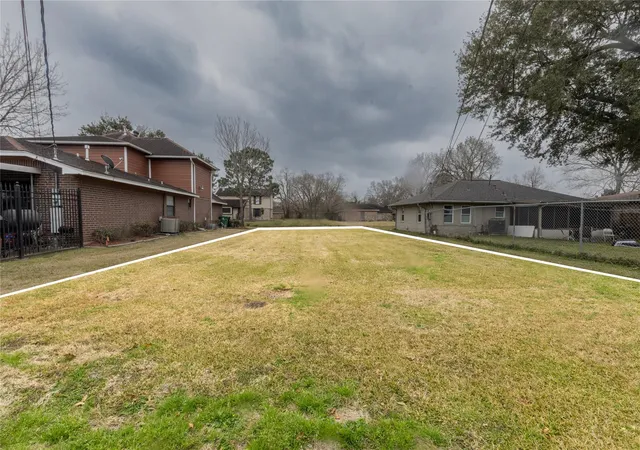 Photo 3 of Land for sale at 0 Heron Dr, Houston, TX 77087 | MLS# 43375499 | Listing updated on 2026-09-11