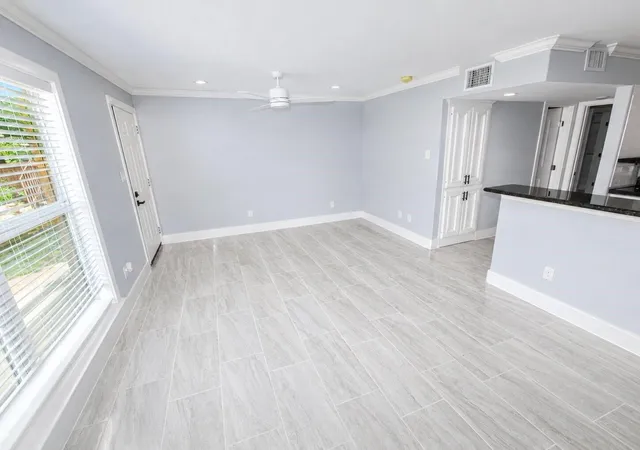 3rd image of 8110 Albacore Dr #12, Houston, TX 77074 | MLS# 35544719