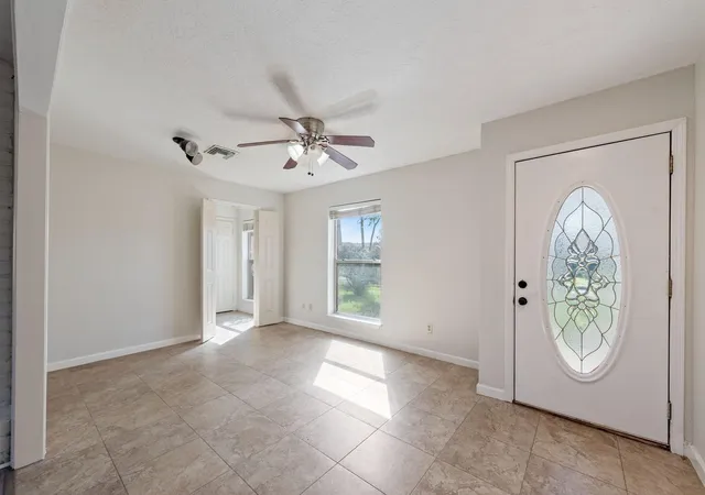Photo 3 of Single family home for sale at 9622 Birsay St, Spring, TX 77379 | MLS# 33115440 | Listing updated on 2026-09-09
