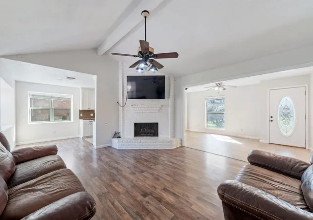 Photo 3 of Single family home for sale at 9622 Birsay St, Spring, TX 77379 | MLS# 33115440 | Listing updated on 2026-09-09