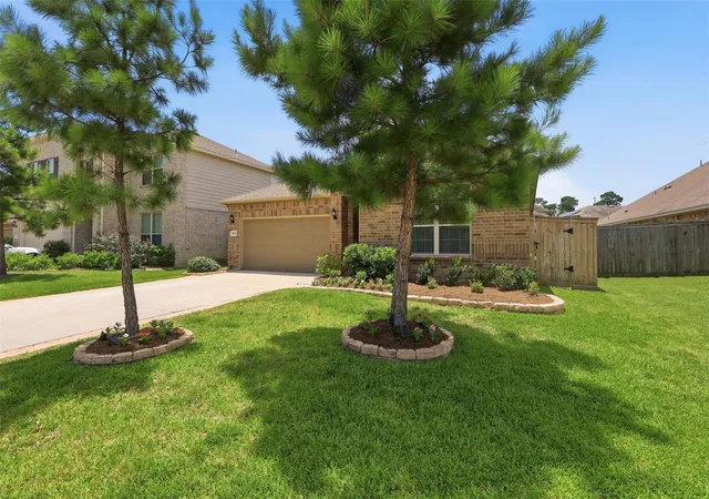 Photo 3 of Sale Pending at 9739 Birdsnest Ct, Spring, TX 77379 | MLS# 87608303 | Listing updated on 2026-08-29
