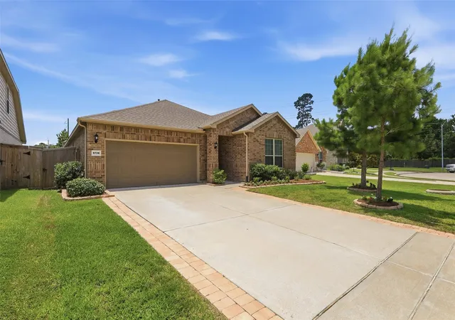 Photo 4 of Sale Pending at 9739 Birdsnest Ct, Spring, TX 77379 | MLS# 87608303 | Listing updated on 2026-08-29