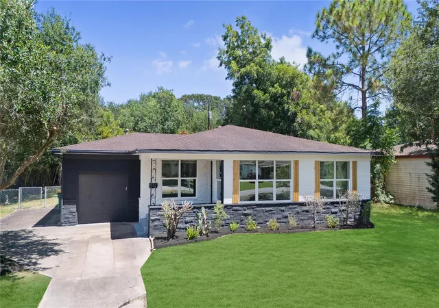 1st image of 1405 W Crockett St, La Marque, TX 77568 | MLS# 24416149