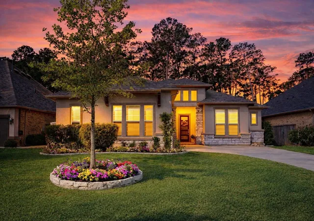 1st image of 604 Castlewood Cove Ln, Pinehurst, TX 77362 | MLS# 41733427