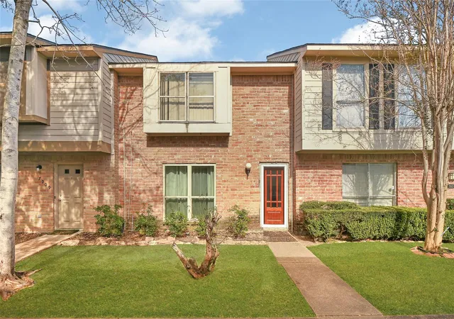 1st image of 7911 Kendalia Dr, Houston, TX 77036 | MLS# 39764515
