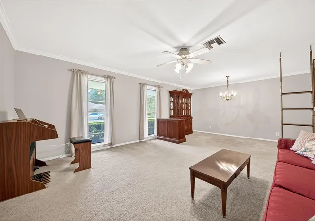 Photo 4 of Single family home for sale at 5610 Belrose Dr, Houston, TX 77035 | MLS# 2284486 | Listing updated on 2026-08-10