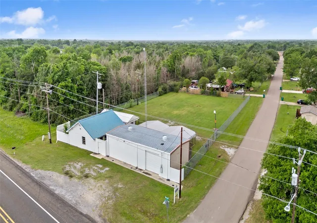 Homes for sale in Madisonville, TX | 210 & 212 S Tammye Ln, Madisonville, TX 77864 | MLS# 14411037