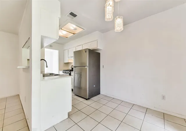 Photo 3 of Single family home for sale at 12203 Cape Hyannis Dr, Houston, TX 77048 | MLS# 80819198 | Listing updated on 2026-08-31