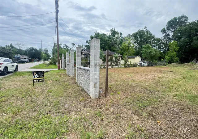 Photo 1 of Land for sale at 9016 Sherburne St, Houston, TX 77016 | MLS# 95436844 | Listing updated on 2026-07-08