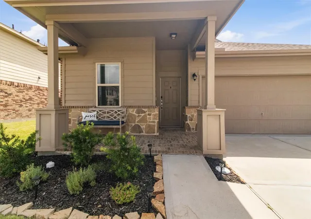 1st image of 411 Walnut Branch Dr, Baytown, TX 77523 | MLS# 37335507