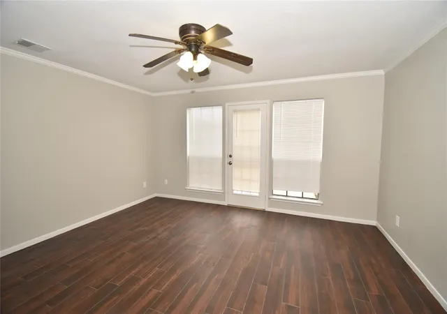 Photo 4 of Single family home for sale at 9007 Woodleigh Dr, Houston, TX 77083 | MLS# 40881818 | Listing updated on 2026-06-27