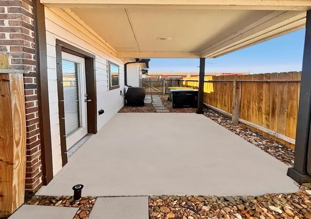 19th image of 7123 Elgin St, Pearland, TX 77584 | MLS# 89901653