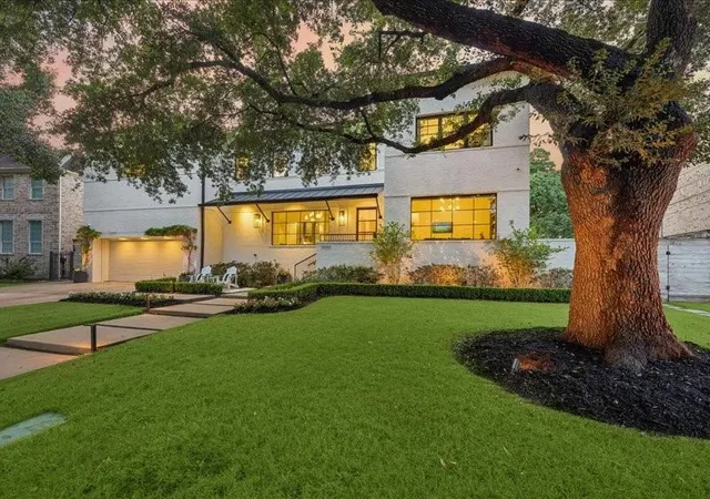 Homes for sale in Houston, TX | 3502 Grennoch Ln, Houston, TX 77025 | MLS# 30367912