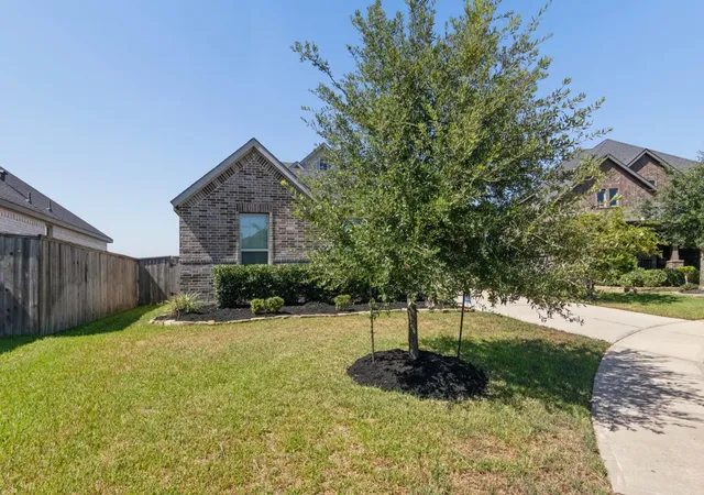 Photo 3 of Sale Pending at 31706 Azalea Crst Ln, Hockley, TX 77447 | MLS# 68861125 | Listing updated on 2026-09-04