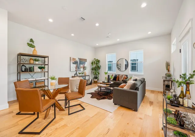 2nd image of 5414 Wheatley St #F, Houston, TX 77091 | MLS# 41168269
