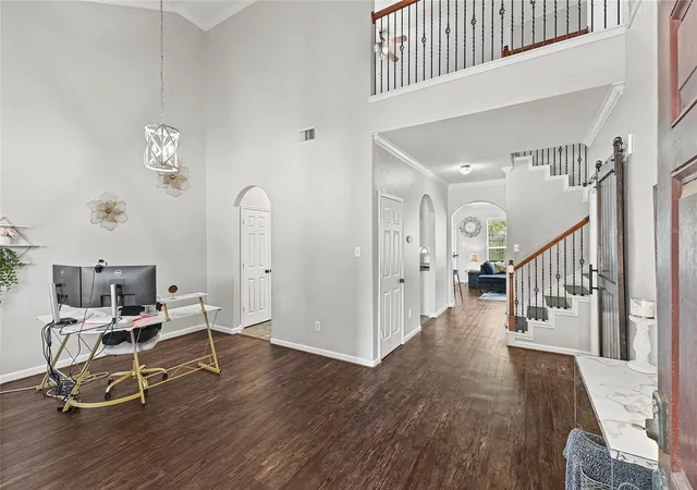 Photo 4 of Single family home for sale at 2701 Shallow Fls Ct, Pearland, TX 77584 | MLS# 59148557 | Listing updated on 2026-09-17