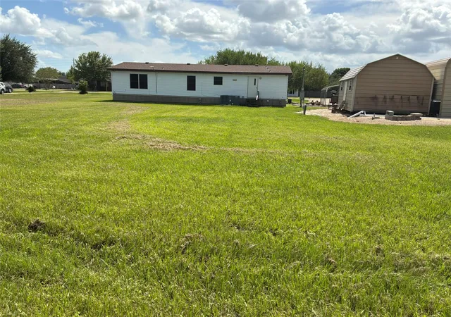 2nd image of 10207 Trey Rd Rd, Needville, TX 77461 | MLS# 18267735