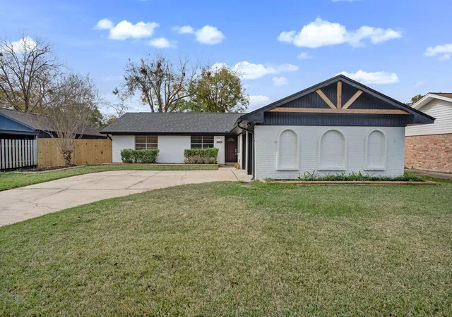 Homes for sale in League City, TX | 2310 Woodwind Wy, League City, TX 77573 | MLS# 28314682