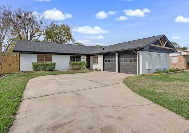 Homes for sale in League City, TX | 2310 Woodwind Wy, League City, TX 77573 | MLS# 28314682