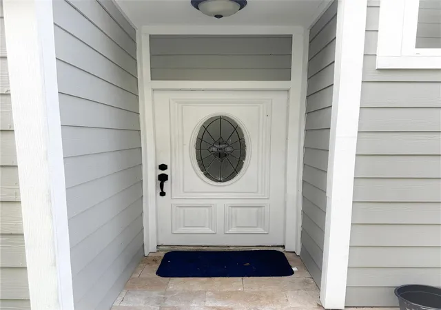 Photo 4 of Single family home for sale at 11549 Springshire Dr, Houston, TX 77066 | MLS# 29129034 | Listing updated on 2026-04-03