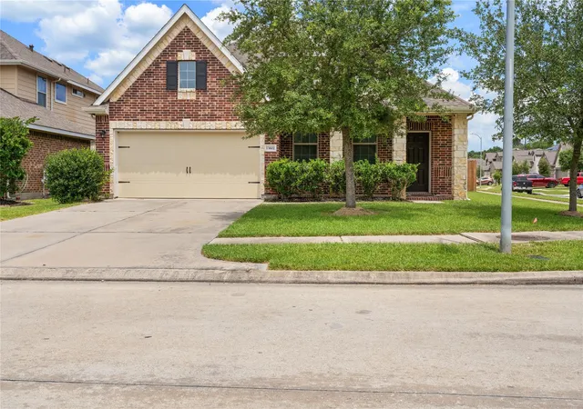 Photo 3 of Single family home for sale at 13602 Kodiak Brown Bear St, Crosby, TX 77532 | MLS# 80485482 | Listing updated on 2026-10-07